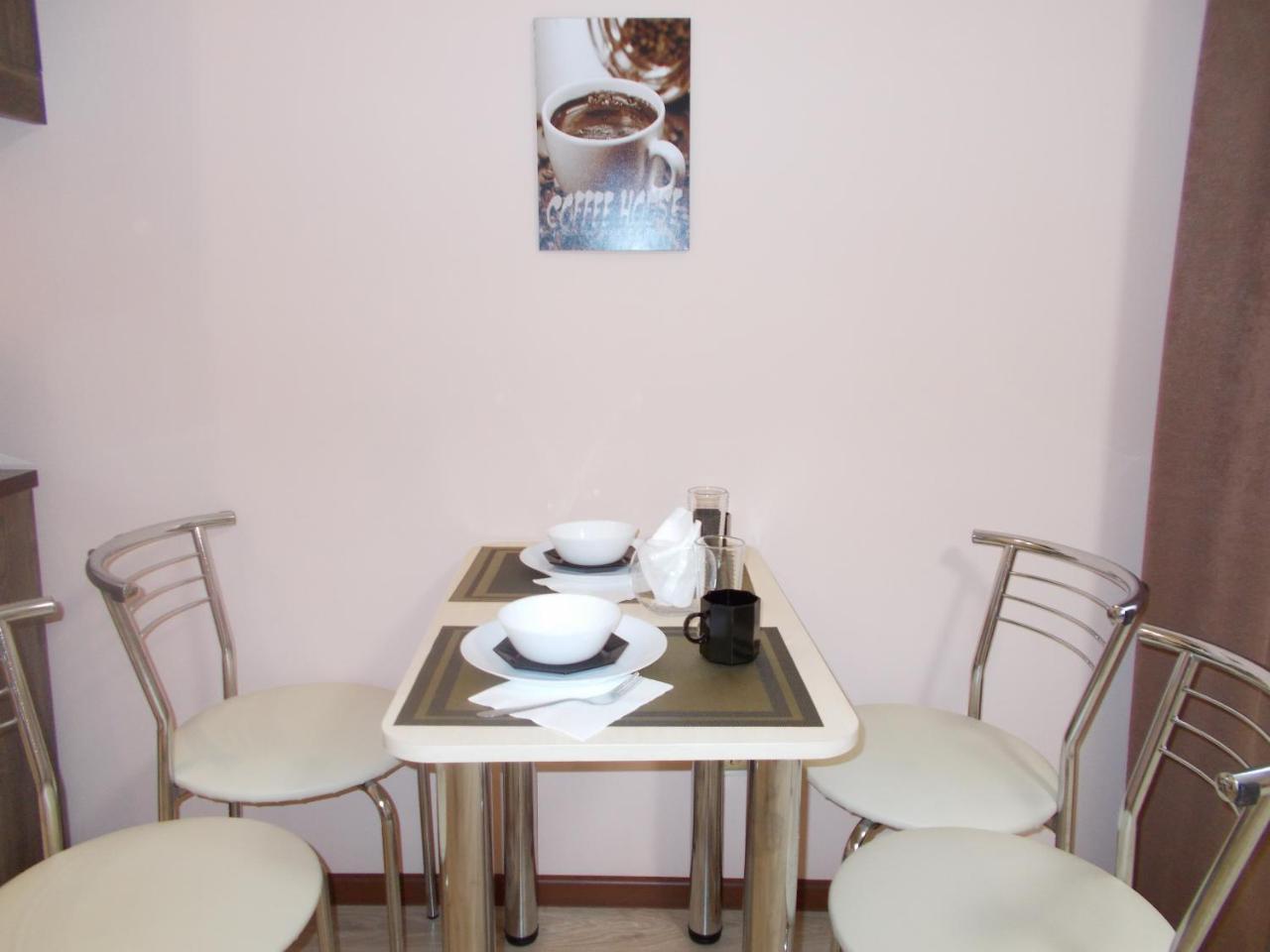 Apartment Near The Forum Mall Львов Экстерьер фото