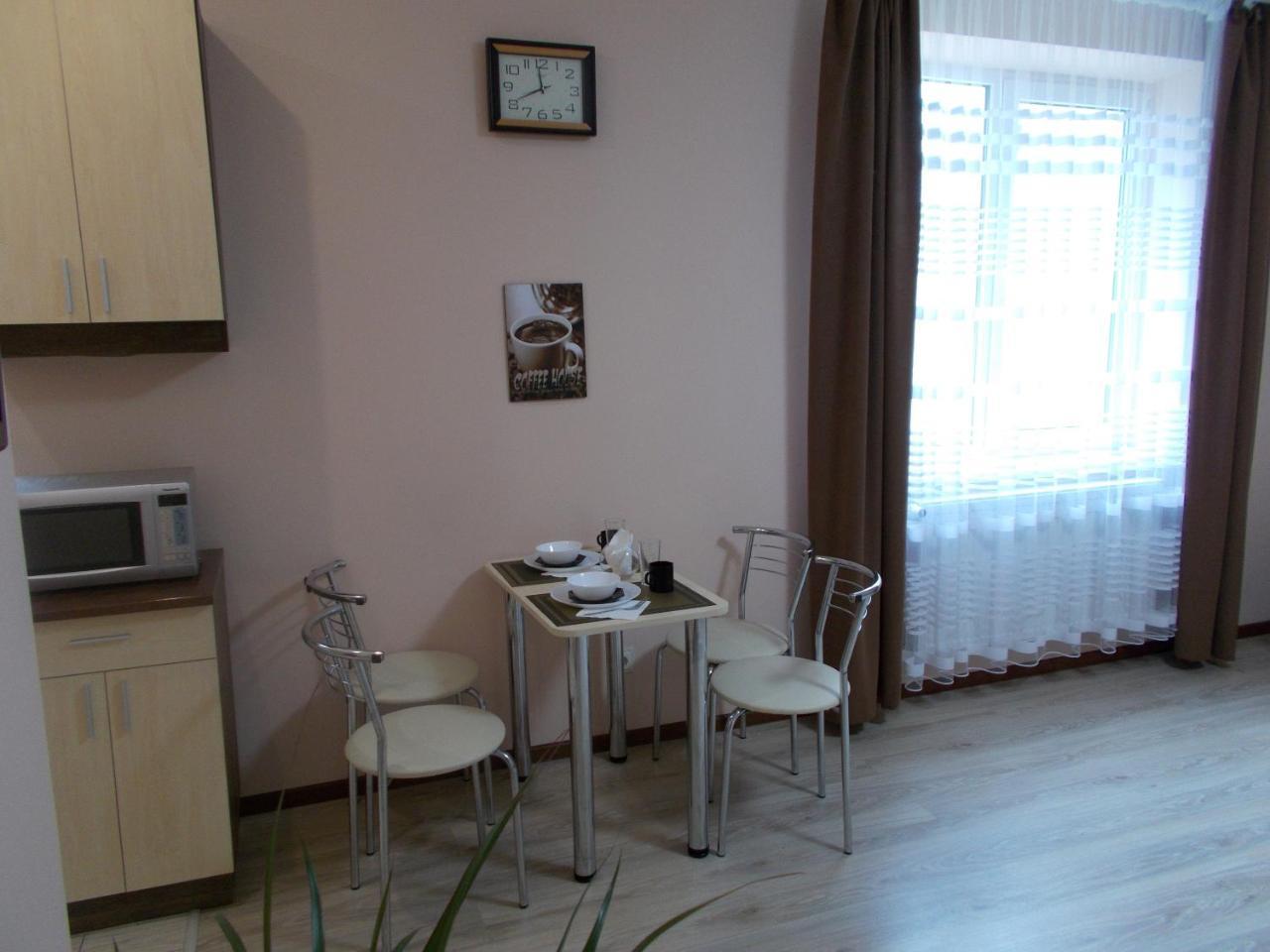 Apartment Near The Forum Mall Львов Экстерьер фото